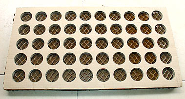 Pallet giấy tổ ong - Công Ty TNHH Sản Xuất Và Thương Mại Dương Bình Phú